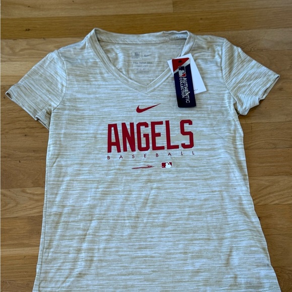 NWT Women's Nike Cream Los Angeles Angels City Connect Velocity  V-Neck XS - Picture 2 of 8